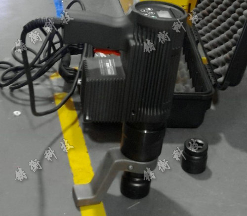 電動扭力扳手圖片