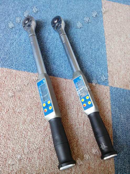 數(shù)顯扭力扳手圖片