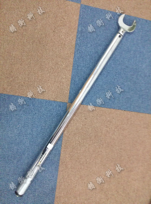 預(yù)置式測力扳手圖片