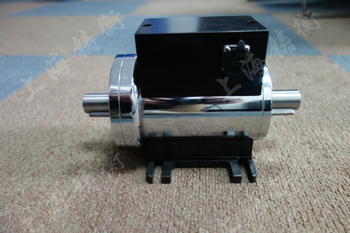 動(dòng)態(tài)扭矩試驗(yàn)臺(tái)